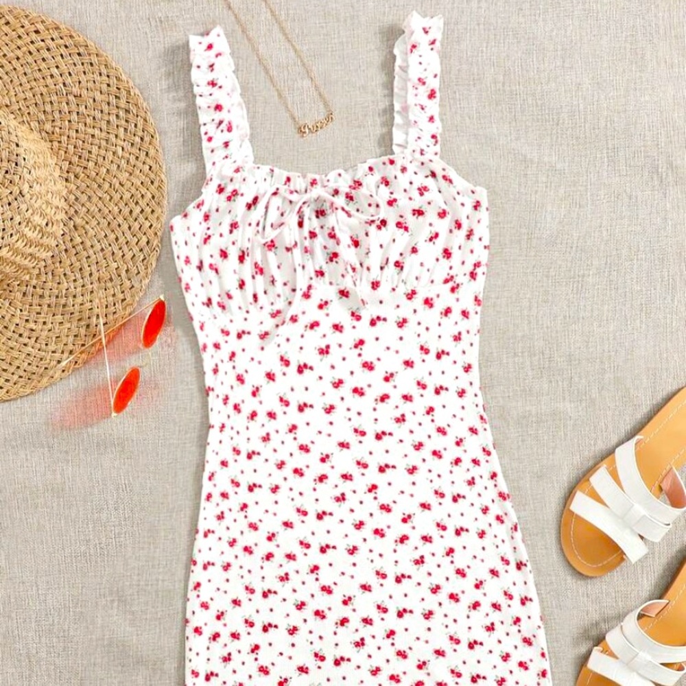 Ditsy Floral Print Tie Front Ruched Bust Dress